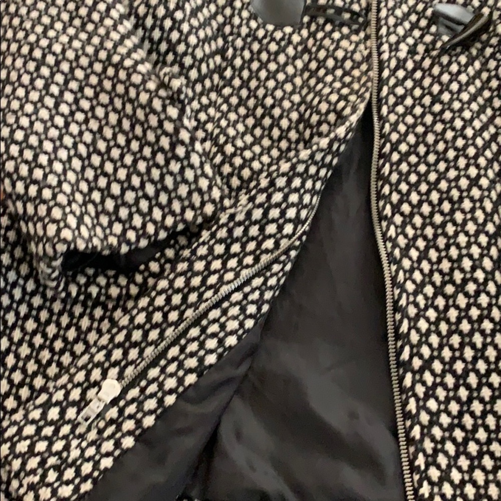 Jacket - Picture 6 of 8